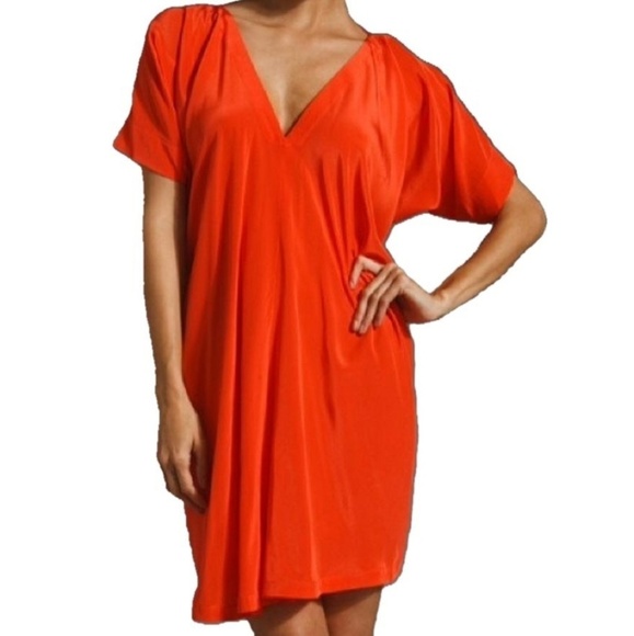 Vince Dresses & Skirts - Vince Silk V-Neck Shirred Dress